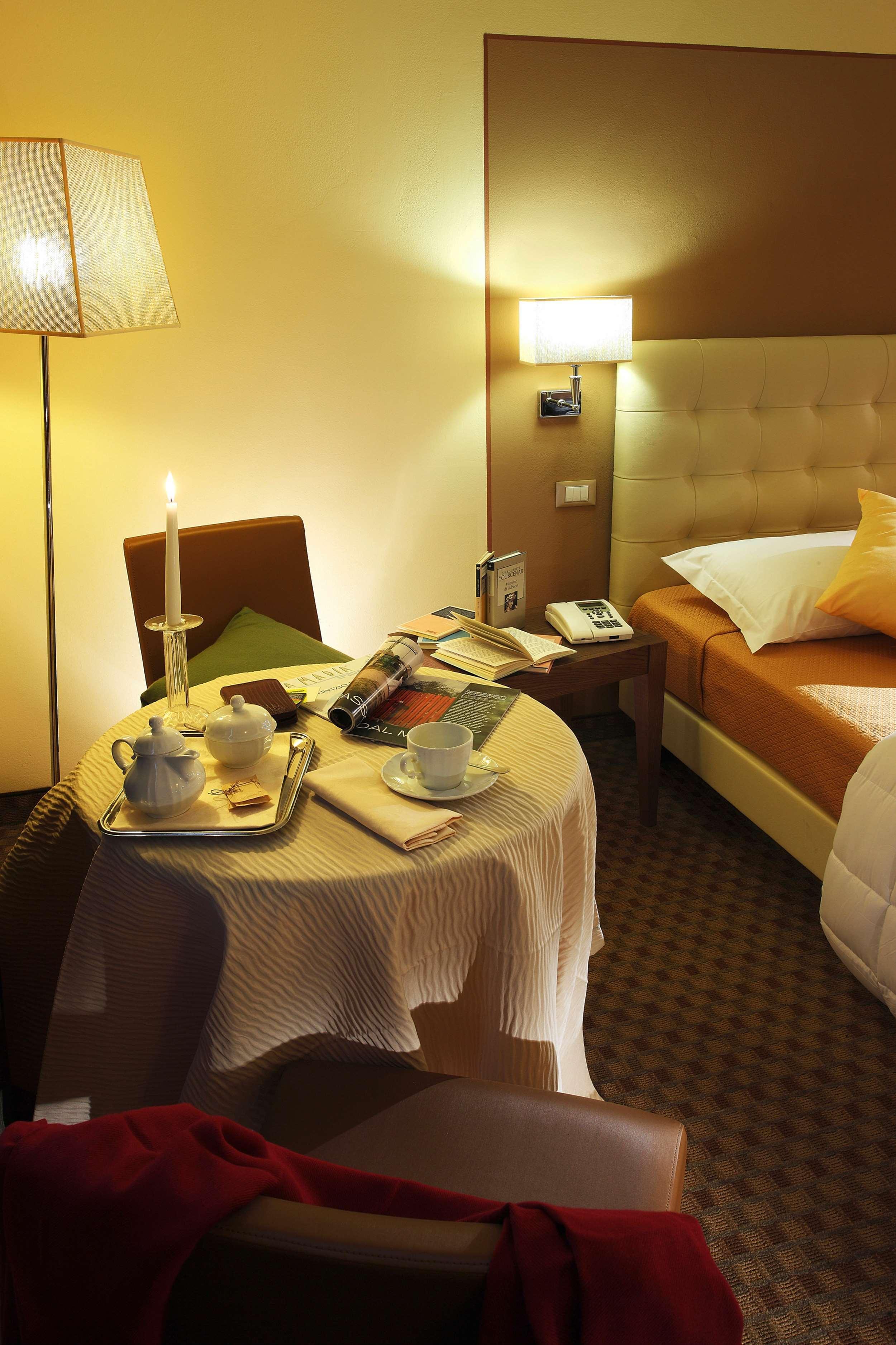 Best Western Grand Hotel Guinigi Лука Екстериор снимка
