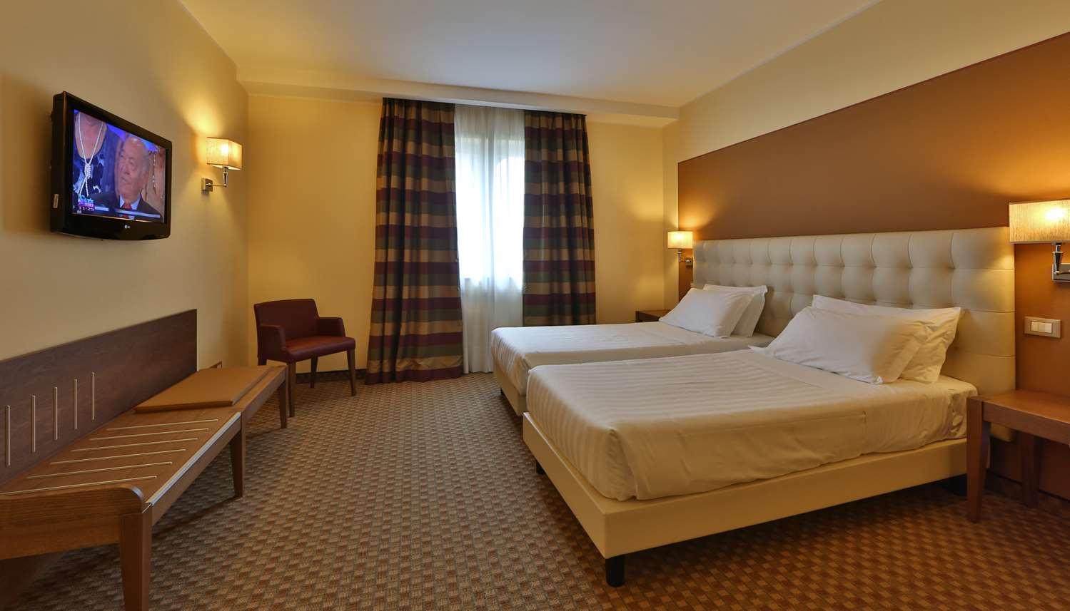 Best Western Grand Hotel Guinigi Лука Екстериор снимка